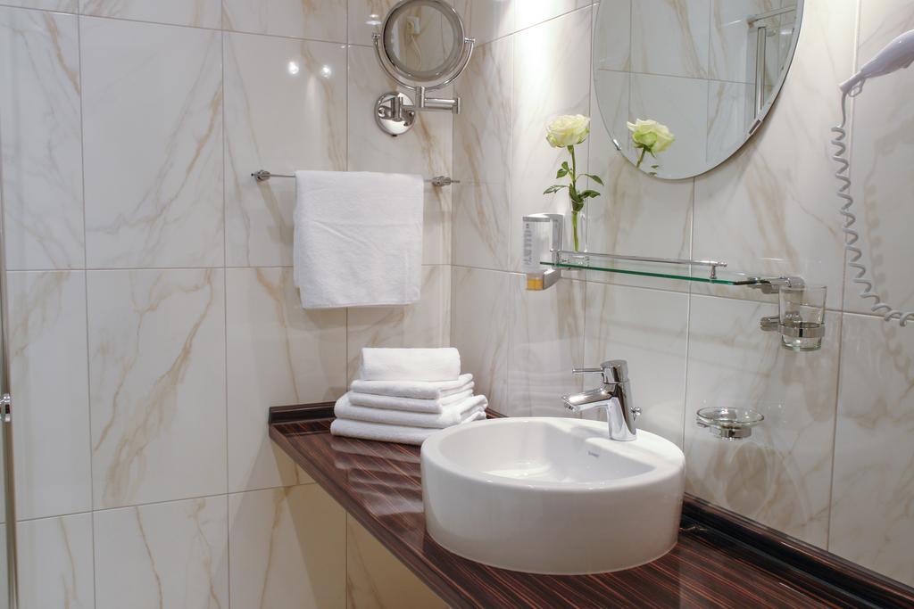 פריזנהיים Hotel Krone חדר תמונה